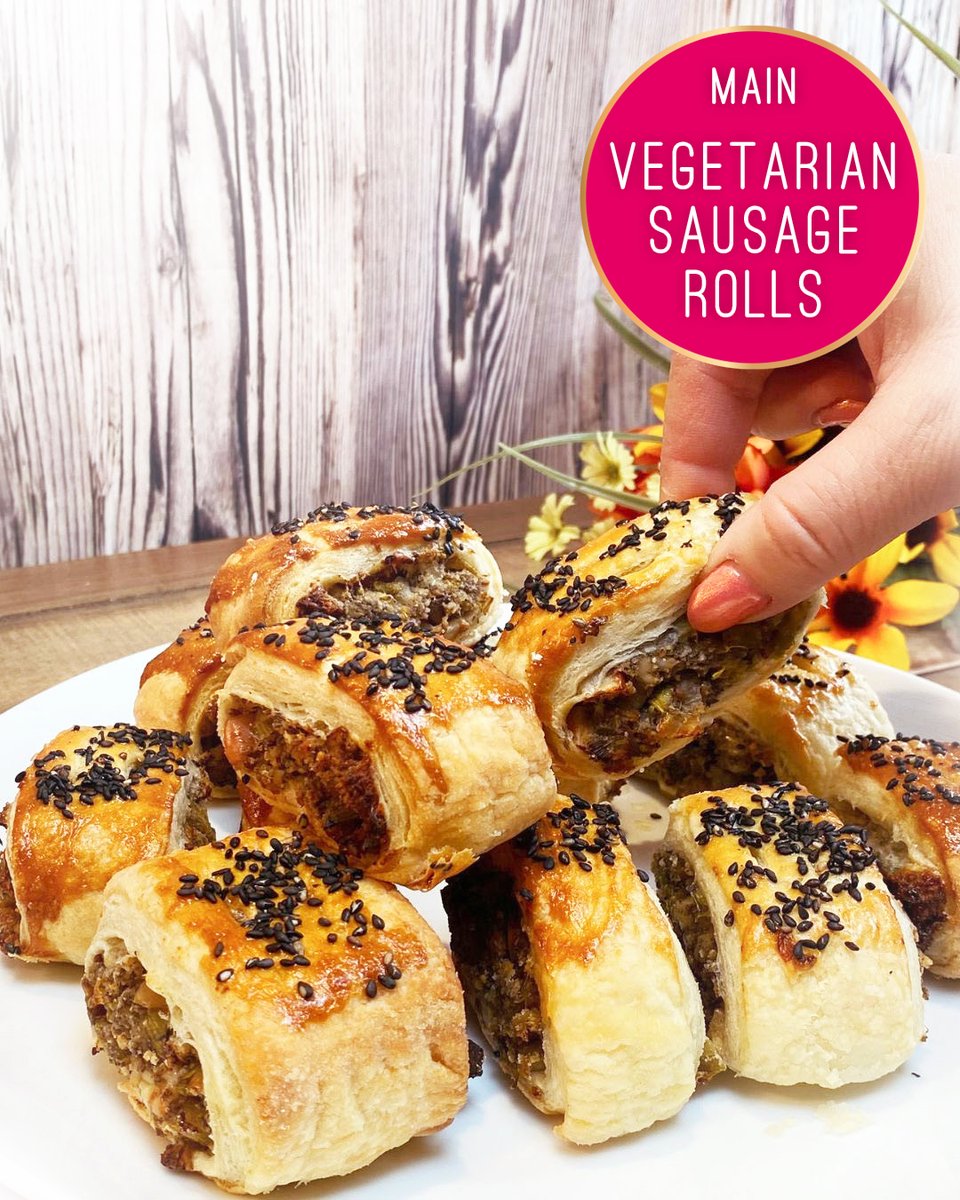 OrchardWorld_'s tweet image. OrchardWorld's Vegetarian Sausage Rolls With Apple And Miso
The flavours in this recipe are to die for: with the earthy mushrooms and texture of the chestnuts, you wouldn’t believe that this is meat-free.
Serves - 16 People | Prep Time - 30 Mins | Cooling Time - 25-30 Mins…