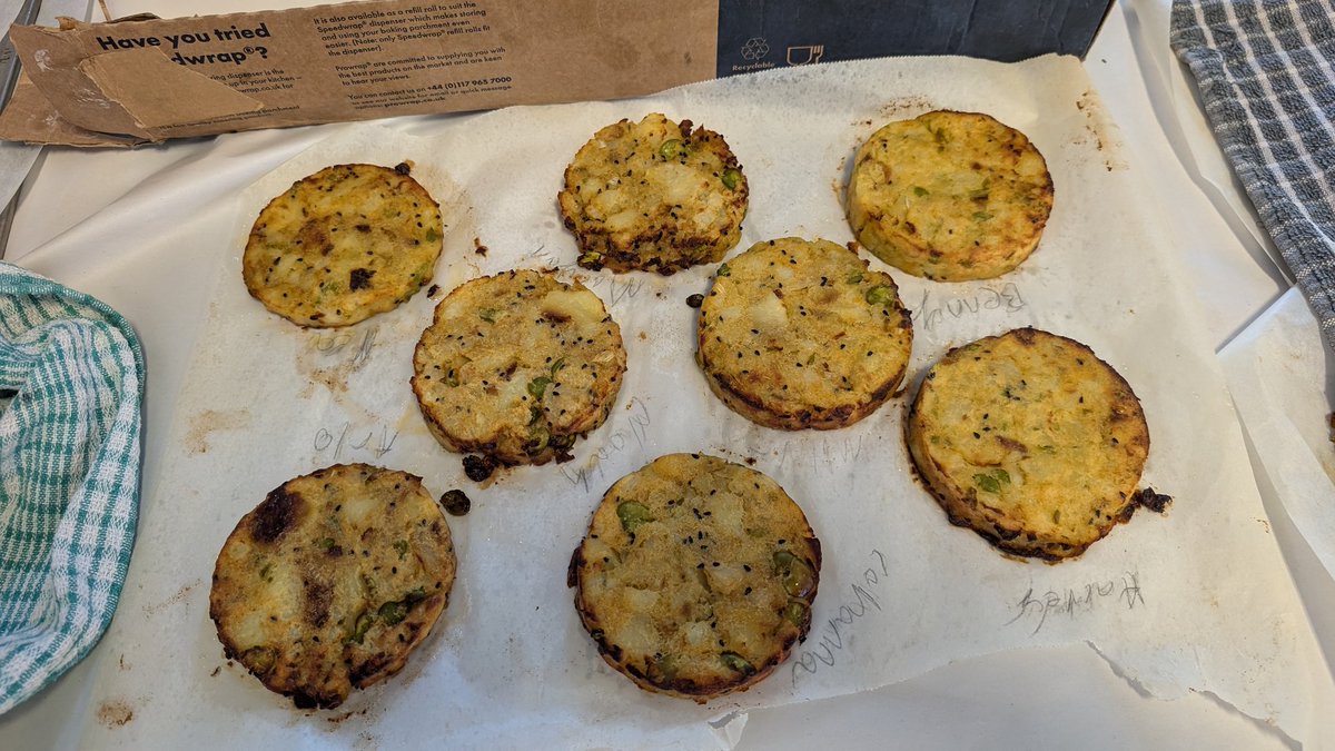Alison Day (@alisonday100864) on Twitter photo <a href="/WestAshtead/">West Ashtead Primary</a> pupils learning with <a href="/grow_cook_enjoy/">Grow Cook Enjoy</a>.
Classes enjoyed:
🫛Harvesting beans, garlic and onions
🫛 Preparing beans
🫛 Cooking bean burgers
😋 Tasting
What a great programme.
#WeAreLEO 🦁 <a href="/WestAshtead/">West Ashtead Primary</a> pupils learning with <a href="/grow_cook_enjoy/">Grow Cook Enjoy</a>.
Classes enjoyed:
🫛Harvesting beans, garlic and onions
🫛 Preparing beans
🫛 Cooking bean burgers
😋 Tasting
What a great programme.
#WeAreLEO 🦁