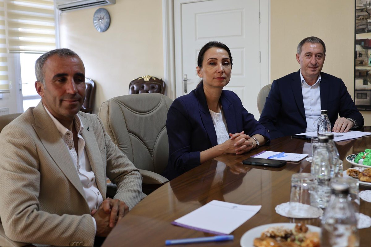 ABF Başkanı Mustafa Aslan, ADFE Başkanı Zeynel Abidin Koç, AKD Genel Başkanı Seher Şengünlü Yılmaz ve Genel Başkanımız Cuma Erçe ile Dem Parti Eş Başkanları Tülay Hatimoğulları, Tuncer Bakırhan ve Dem Parti İstanbul Milletvekili Celal Fırat  önemli bir görüşme gerçekleştirdi.