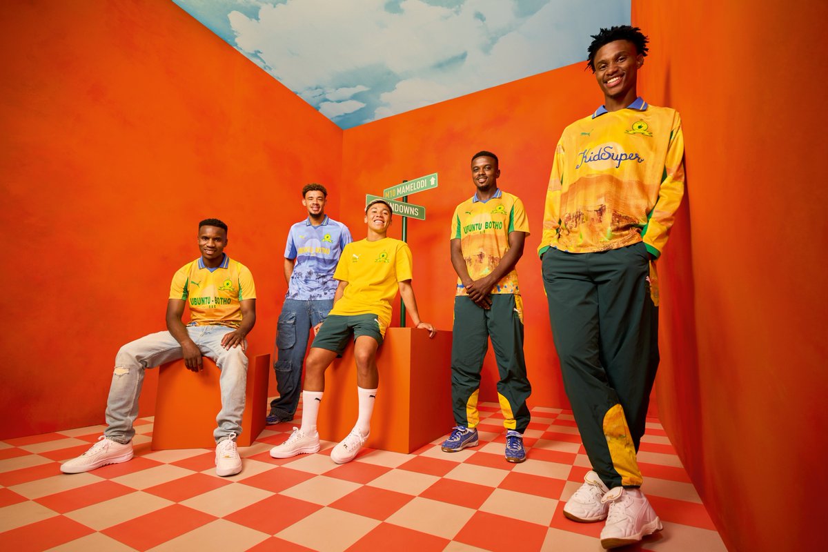 🇿🇦💛 BIENVENIDOS A LA MAMELONÍA

Jugadores carismáticos, vuvuzelas en la grada, bailes, 'jogo bonito' y un entrenador con pasado en LaLiga.

¿Por qué ser del Mamelodi Sundowns? Pasa que te lo explicamos... 👇🏼