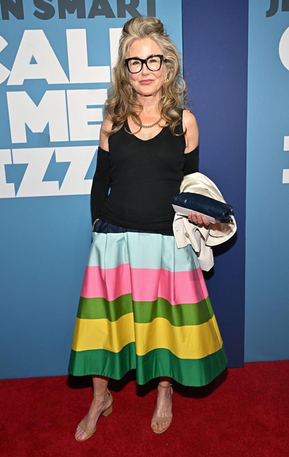 #LadyBAM #MaryMcDonnell attending "Call me Izzy" Broadway opening.
📸 mary-mcdonnell.com/2025/06/13/cal…