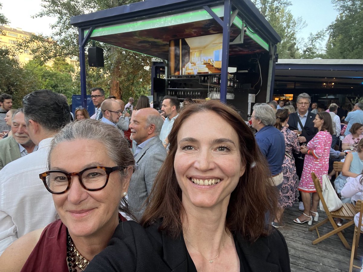 Delegate @kommunikacat, and the Director of the Catalan Tourist Office in Frankfurt, Montserrat Sierra, held meetings with Corps Touristique in Austria to promote quality #tourism for #Catalonia  #CTA2025