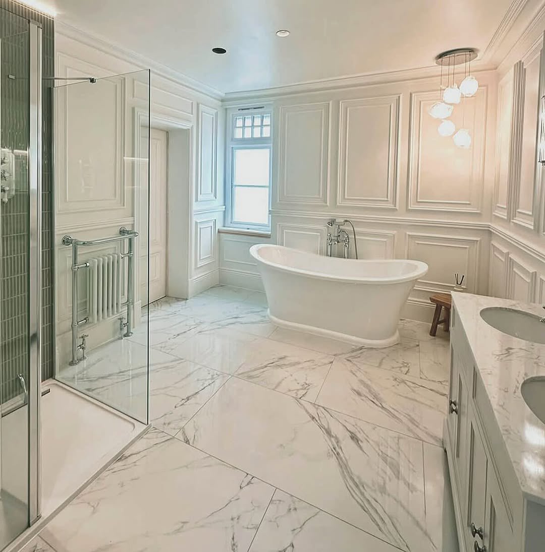 TheStoneTileCo's tweet image. Bathroom goals 😍✨

A gorgeous renovated bathroom, using our Calacatta Grande Mirror Polished Porcelain! STUNNING👀

stonetilecompany.co.uk/calacatta-gran…

#tile #bathroomtiles #homereno
