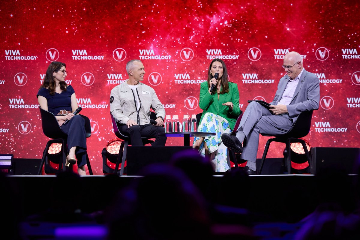 InterstellarLA's tweet image. At @VivaTech, CEO @b_belvisi and @vast Lead Astronaut @Astro_Feustel shared inspiring insights on how space ventures and global collaboration are driving a sustainable human presence from LEO to Mars! Excited to partner with @vast to take our technology into space!