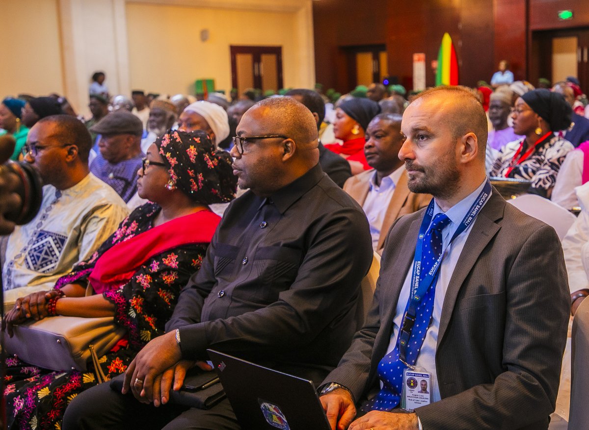 PNUD MALI (@pnudmali) on Twitter photo Lancement ce 12 juin de l’atelier national de validation du Document de Programme Décennal de Développement du secteur de la justice 2025-2034 par le <a href="/ministere_mali/">Ministère de la Justice du Mali</a> en présence des acteurs du secteur de la justice, des forces vives du Mali & les PTF représentés par le PNUD. Lancement ce 12 juin de l’atelier national de validation du Document de Programme Décennal de Développement du secteur de la justice 2025-2034 par le <a href="/ministere_mali/">Ministère de la Justice du Mali</a> en présence des acteurs du secteur de la justice, des forces vives du Mali & les PTF représentés par le PNUD.