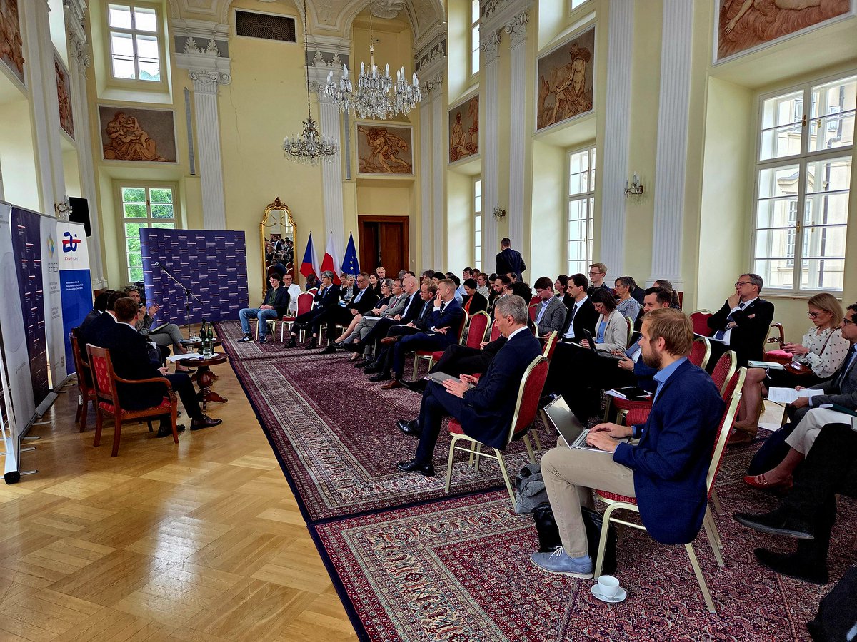 Fundacja Pułaskiego (@fundpulaskiego) on Twitter photo .<a href="/WDziegiel/">Wojciech Dziegiel</a>, Board Member & Director of Energy Security & Democratic Resilience Programme at <a href="/FundPulaskiego/">Fundacja Pułaskiego</a>, shared our views during the panel Renewables: Chances and Challenges at the seminar Europe at the Crossroads, hosted by <a href="/PLinCzechia/">PLinCzechia</a> with <a href="/France_CZ/">La France à Prague 🇫🇷🇨🇿</a> & the German Embassy. .<a href="/WDziegiel/">Wojciech Dziegiel</a>, Board Member & Director of Energy Security & Democratic Resilience Programme at <a href="/FundPulaskiego/">Fundacja Pułaskiego</a>, shared our views during the panel Renewables: Chances and Challenges at the seminar Europe at the Crossroads, hosted by <a href="/PLinCzechia/">PLinCzechia</a> with <a href="/France_CZ/">La France à Prague 🇫🇷🇨🇿</a> & the German Embassy.