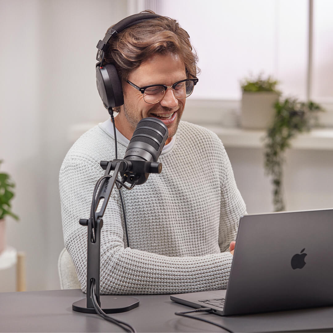 motion19store's tweet photo. Envie de lancer votre studio podcast? 🎙️ 
Retrouvez chez Motion19 les indispensables pour un setup professionnel  pour capter l'attention de votre audience! 🚀 Nos experts vous attendent en rayon pour des conseils personnalisés.

#podcast #studio #motion19 https://t.co/qGgV4pc8mO