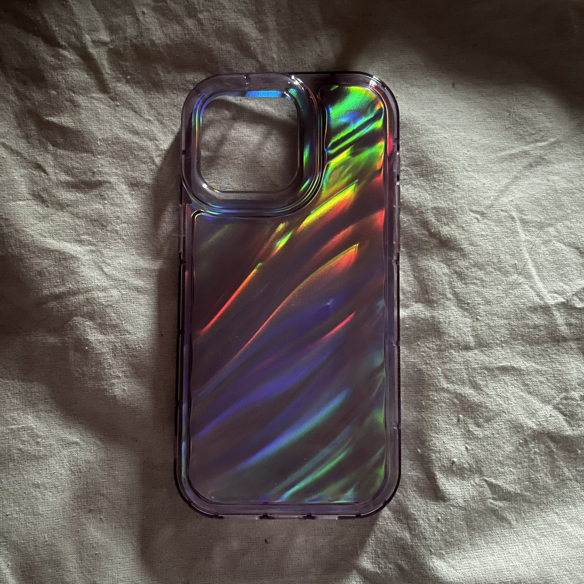 tomatoisfresh's tweet photo. WTS iPhone 15 Pro Max Case 

💕 Dijual karena sudah ganti hape! 😊

1. Alice in Wonderland - Rp 30,000
2. Spirited Away - Rp 30,000
3. Purple Holo - Rp 10,000
4. White Matte Holo - Rp 15,000

DM yaaa kalau mau! https://t.co/478XuxFcdx