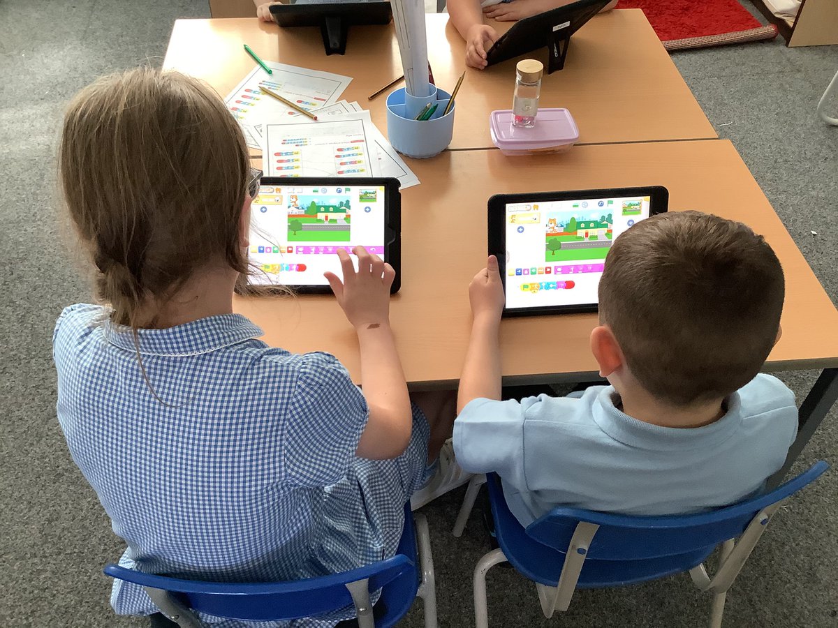 MissT_Thatto's tweet image. We have been using Scratch Junior in our Computing lessons. We have been creating our own algorithms to make our Sprite move in different ways. 💻😸⬆️ #ThattoPrim_Computing