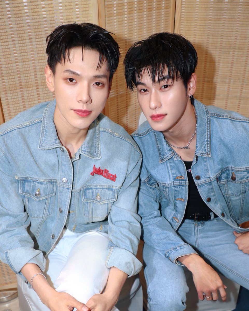 เอออๆ มีใครบอกยังว่าเหมือนกิ่งทองใบหยก

DAOUOFFROAD HAPPY DAY
#วันสร้างสุขxOPEN