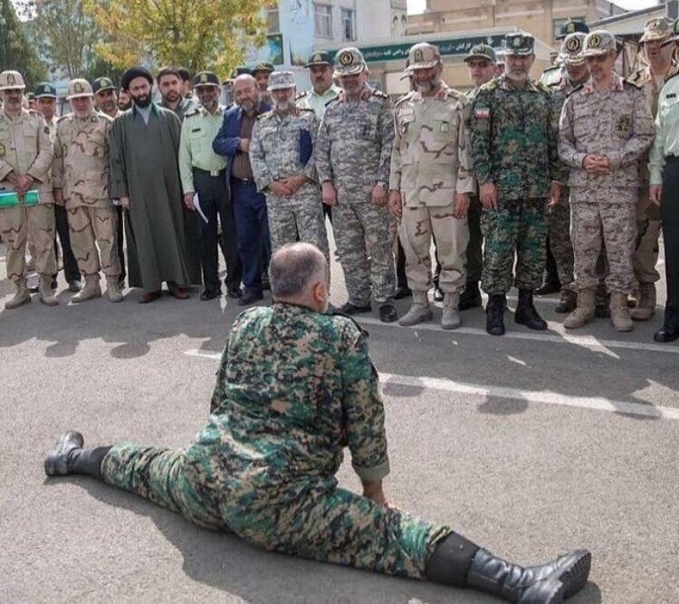 -🇮🇷 General preparing for war!
-🇮🇱 Israel already split him, permanently! 😄