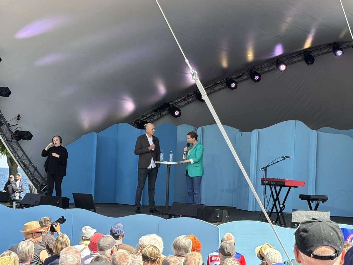 Enig med statsministeren: Der er behov for bedre lægedækning i hele DK. Det skal ske ved, at mange flere læger kan blive speciallæger, for i dag er der for få = ulighed i sundhed. Derfor godt, at de nye politiske aftaler åbner for flere speciallæger #dkpol #sundpol #fmdk
