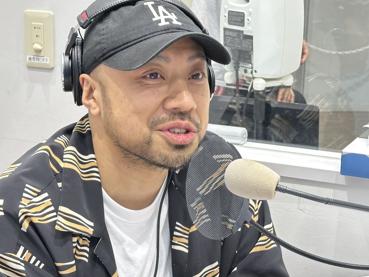 今週はヒップホップユニット「DS455」特集でした❣️
ㅤ
💿オンエアソング💿
Ride Wit tha D.S.C〜Just Like Me〜
LOWRIDE 4 LIFE
DabStar Clique
NIGHT CRUISE〜星降る夜に〜
ㅤ
来週は4人組現役高校生バンド「くたくたぺんたごん」の皆さんをゲストにお迎えします❣️
ㅤ
#やっちまえ 
#fmakita