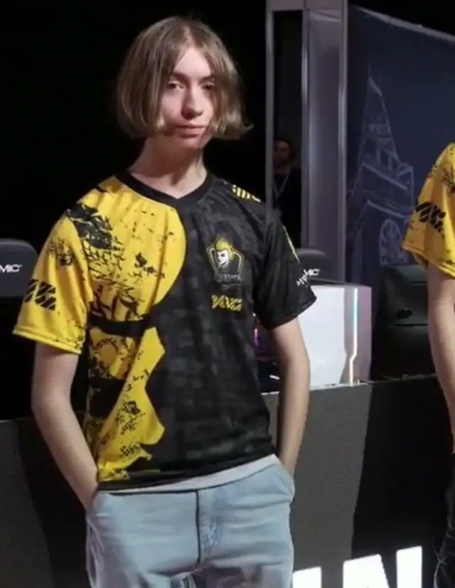 Avenger1337 tweet media