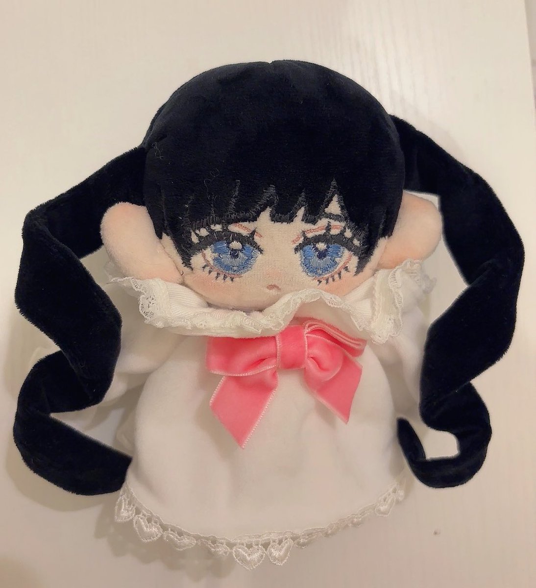 心配してくださる方が多いので一旦お下がり着せた🐰
ブカブカで可愛いねえ
