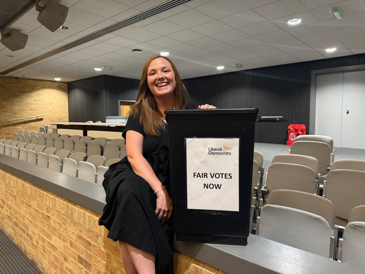 👏 Lib Dems welcome ward changes in Milton Keynes 👏 

MK Liberal Democrat Press Release

Local Lib Dem councillors have welcomed the recommended changes to council wards published this month by the Local Government Boundary Commission (LGBC).

Full Story: buff.ly/8VkbReS