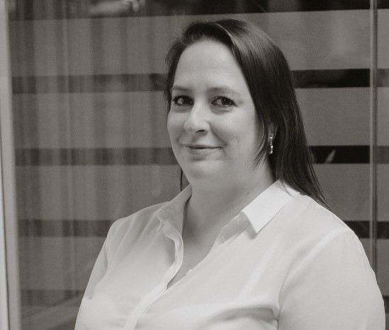 📢 📢  Team Mathews Comfort wishes our colleague, Emily Corck, many congratulations on her five-year work anniversary with the company today!    🥂🥂 

#MathewsComfort