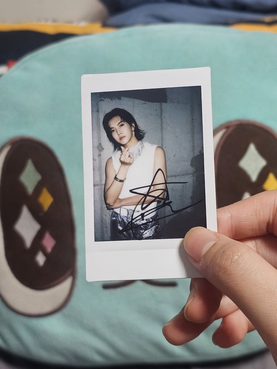 제가여....ㅠㅠㅠ
울 밍기를 받았어여ㅠㅠㅠ
레디투뭅 뮤비 장발 미남 요정ㅠㅠㅠㅠㅠㅠ
영광스러운 나폴없 탈출🎉🎉🎉🎉