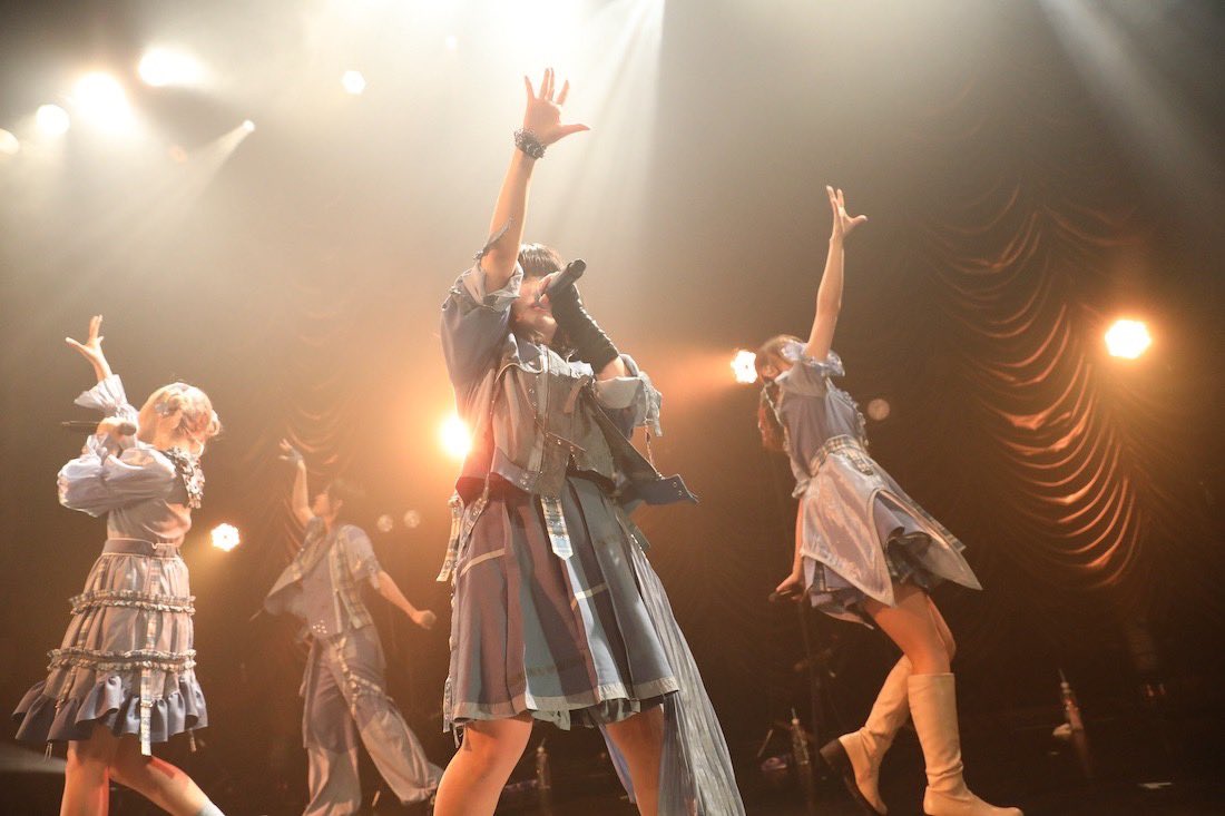 【#CYNHN】
LIVE REPORT📝

<a href="/ototoy_info/">オトトイ</a> に登場🦋先日、東京キネマ俱楽部で開催した『CYNHN 8th Anniversary LIVE Octablue』の模様をお届け💙
ototoy.jp/news/124289
6/14(日)23:59迄アーカイブを配信中ですのでこちらも併せてお楽しみください🎥
dearstage.zaiko.io/item/370845
#cyn_8th_Octablue