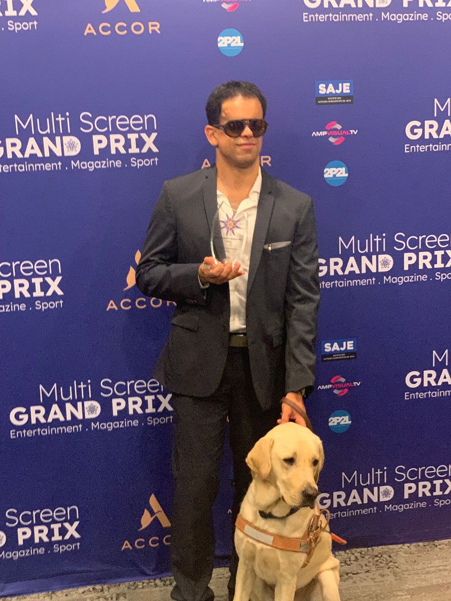 Sport en France (@sport_en_france) on Twitter photo Félicitations <a href="/salim_ejnaini/">Salim EJNAÏNI</a>, élu animateur sport de l’année 👏
Le présentateur de notre émission "À Vos Marques" a remporté le prix de l’animateur sport de l’année 2025 aux Multi Screen Grand Prix 🏆
Une belle récompense pour le premier non-voyant à présenter une émission de Félicitations <a href="/salim_ejnaini/">Salim EJNAÏNI</a>, élu animateur sport de l’année 👏
Le présentateur de notre émission "À Vos Marques" a remporté le prix de l’animateur sport de l’année 2025 aux Multi Screen Grand Prix 🏆
Une belle récompense pour le premier non-voyant à présenter une émission de