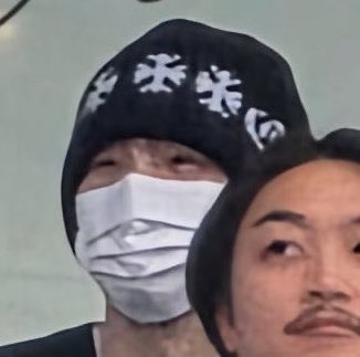MINSUGAHQ's tweet photo. Yoongi is wearing Chrome Hearts ‘Big Daddy’ Cashmere Beanie in Black

#HOS_TOUR_FINAL_D1 https://t.co/ED7GyhS62G