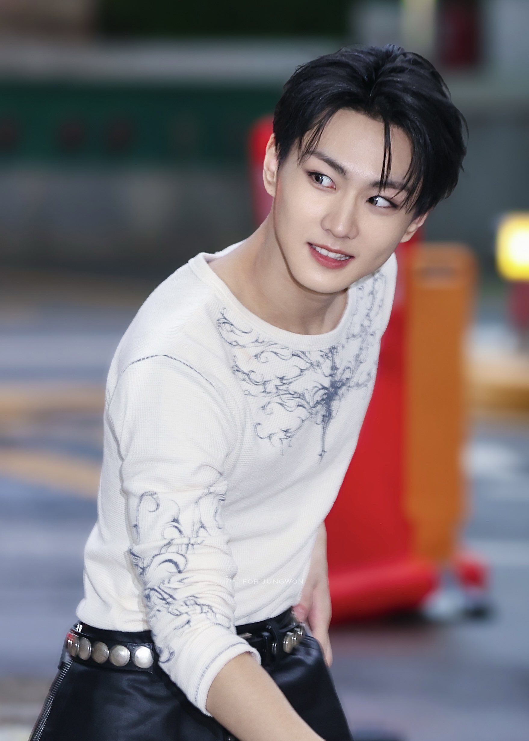 ENHYPEN ジョンウォン JUNGWON ユニフォーム 1680px-Jungwon_of_Enhypen,