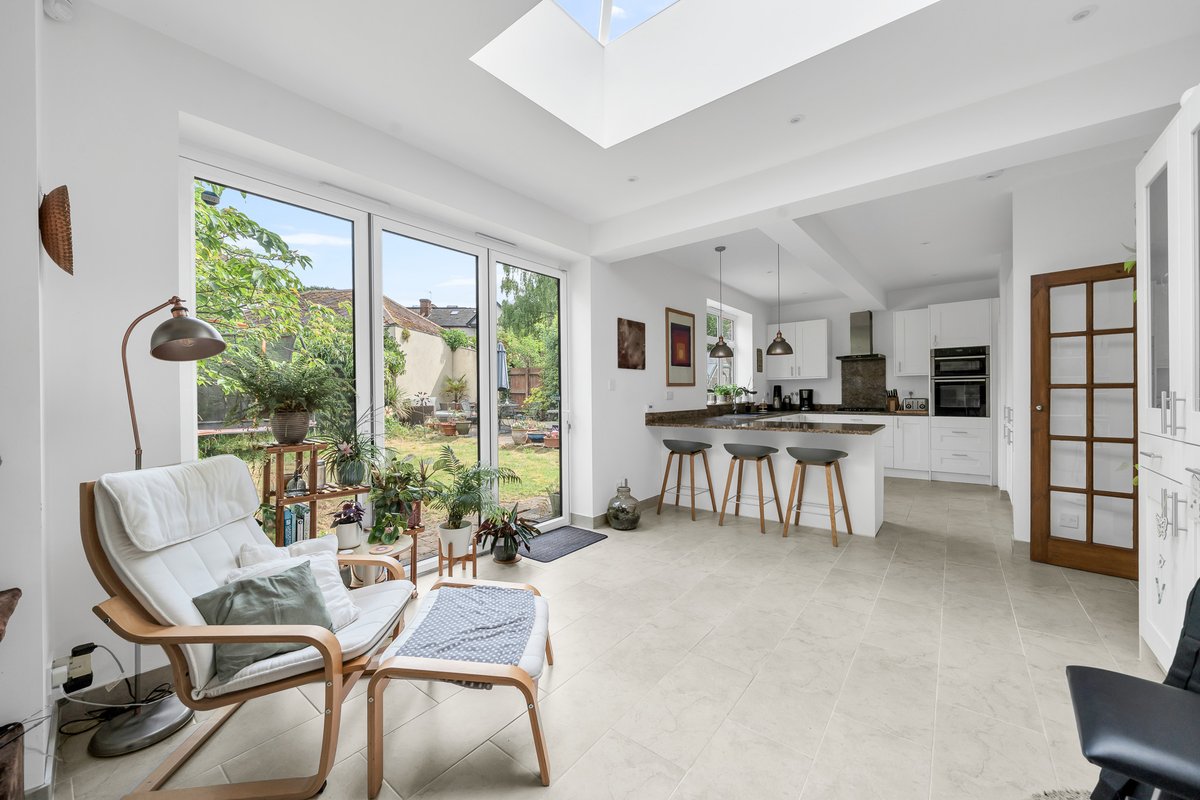 A super three bed/two bath semi in #Shortlands. New on the market with a Guide Price: £830,000 - £850,000. maguirebaylis.com/property/farna…