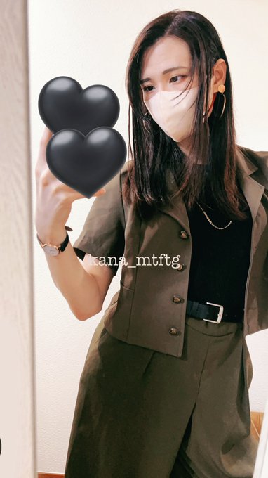 今日選んだ服、ちょっと大柄に見える気がする、、、 失敗したな、、、

という事で、華金出勤です
ε=ε=┌(;‾ω‾)┘ 