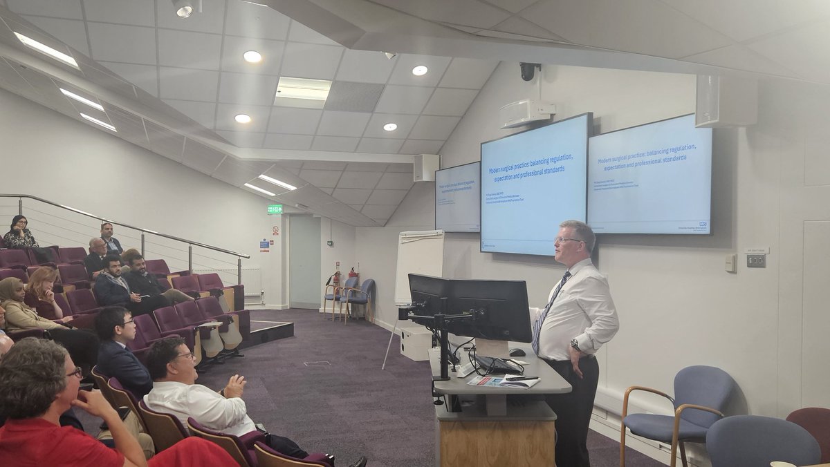 Full attention for the second keynote speaker ⚠️

Mr Douglas Bowley OBE is drawing on his experiences to give us a talk on balancing regulation, expectation and professional standards in surgery!