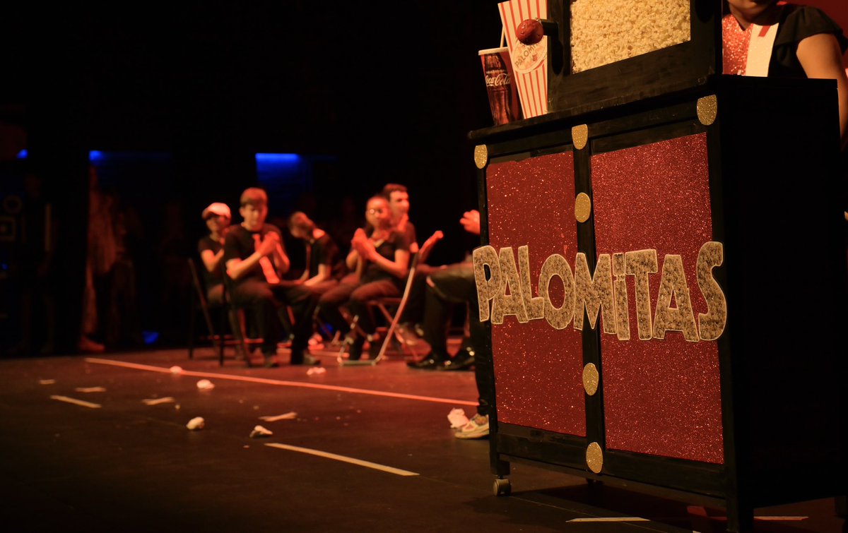 La compañía de teatro del C.P.E.E Vicente Ferrer llenó el Teatro Auditorio Adolfo Marsillach de alegría, diversión e ilusión. 

El estreno del musical “El Cine” nos regaló momentos únicos.

Muchísimas gracias por la invitación y por el trabajo que realizáis. Sois ejemplares.