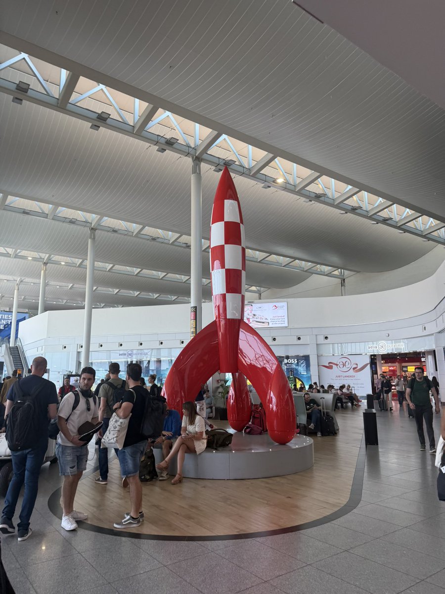 Skyldumyndin í Brussel. Ráðstefna um sólmyrkva í Leuven, here I come #sec2025