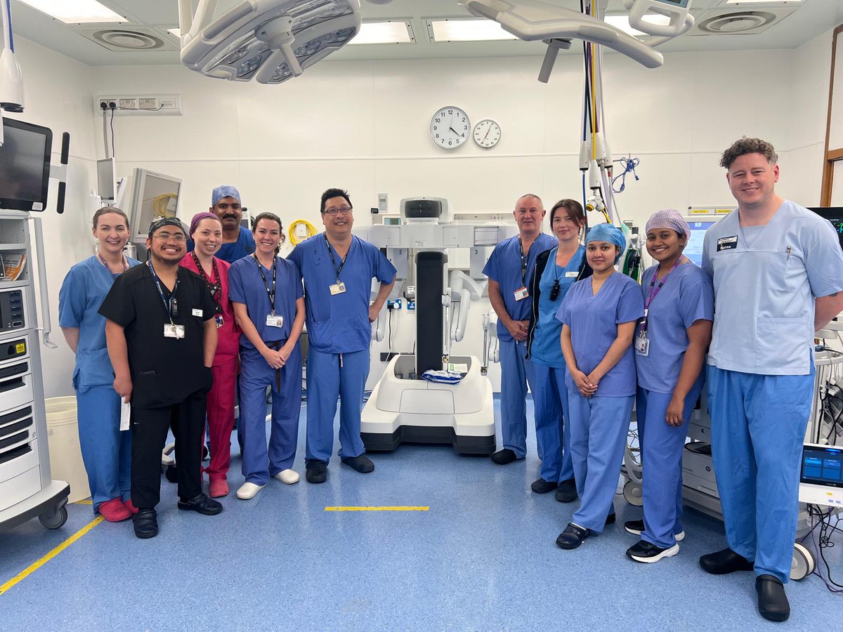 Our team at Belfast City Hospital Theatres carried out the first robotic operation for general surgery yesterday.

Congratulations to the colorectal team on a successful day in theatres for the robotic assisted procedure.