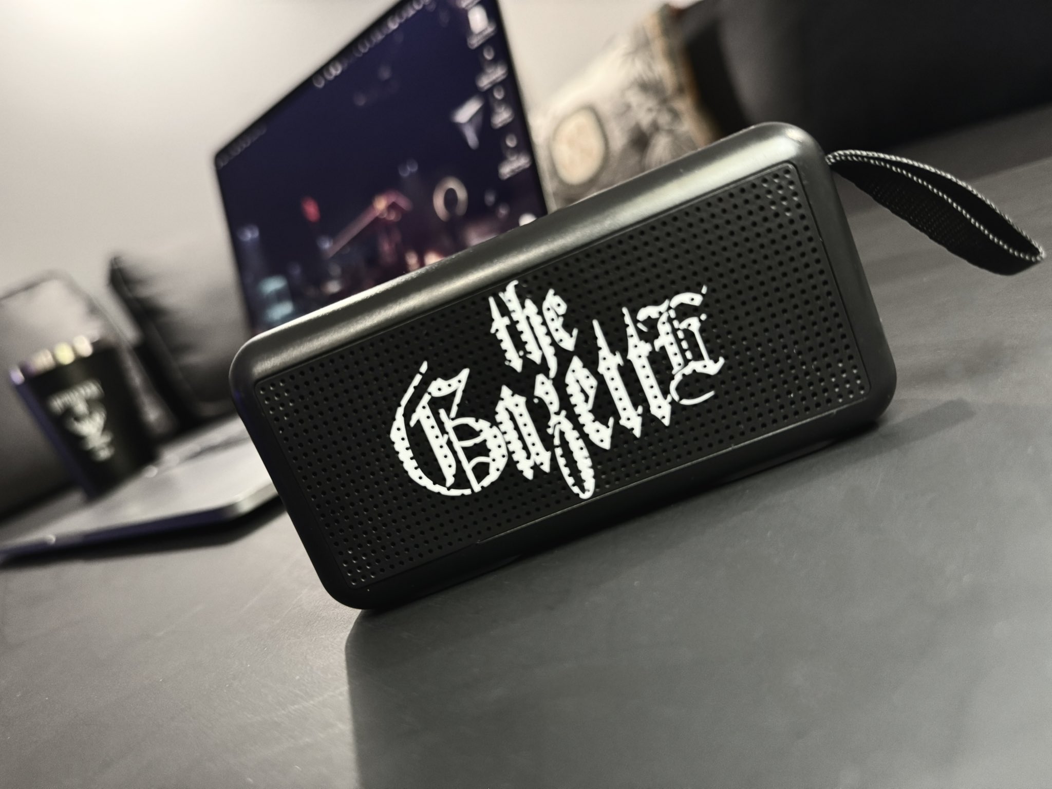スピーカー・ウーファー LOGO BLUETOOTH SPEAKER gazette URUHA URUHA the GazettE on X: 