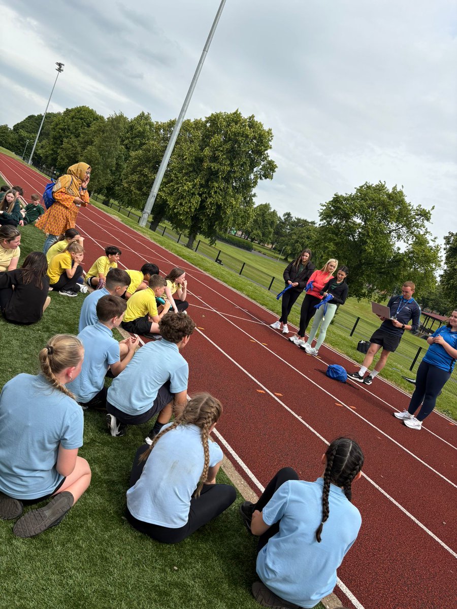 Active Schools East Renfrewshire (@activeschoolser) on Twitter photo A great morning yesterday at our first Star 6s Athletics event 🌟
6 P6 athletes from each school competed in 6 events to win points for their team🏅
Thanks <a href="/Barrheadpe/">BarrheadPE</a> for letting us use the track! 🏃♂️
<a href="/stjohnsERC/">StJohnsPrimarySchool</a> <a href="/StMarksPrimary1/">St. Mark's Primary</a> <a href="/St_Thomas_ERC/">St Thomas' Primary</a> <a href="/HillviewERC/">Hillview Primary</a>
<a href="/scotathletics/">scottishathletics</a> A great morning yesterday at our first Star 6s Athletics event 🌟
6 P6 athletes from each school competed in 6 events to win points for their team🏅
Thanks <a href="/Barrheadpe/">BarrheadPE</a> for letting us use the track! 🏃♂️
<a href="/stjohnsERC/">StJohnsPrimarySchool</a> <a href="/StMarksPrimary1/">St. Mark's Primary</a> <a href="/St_Thomas_ERC/">St Thomas' Primary</a> <a href="/HillviewERC/">Hillview Primary</a>
<a href="/scotathletics/">scottishathletics</a>