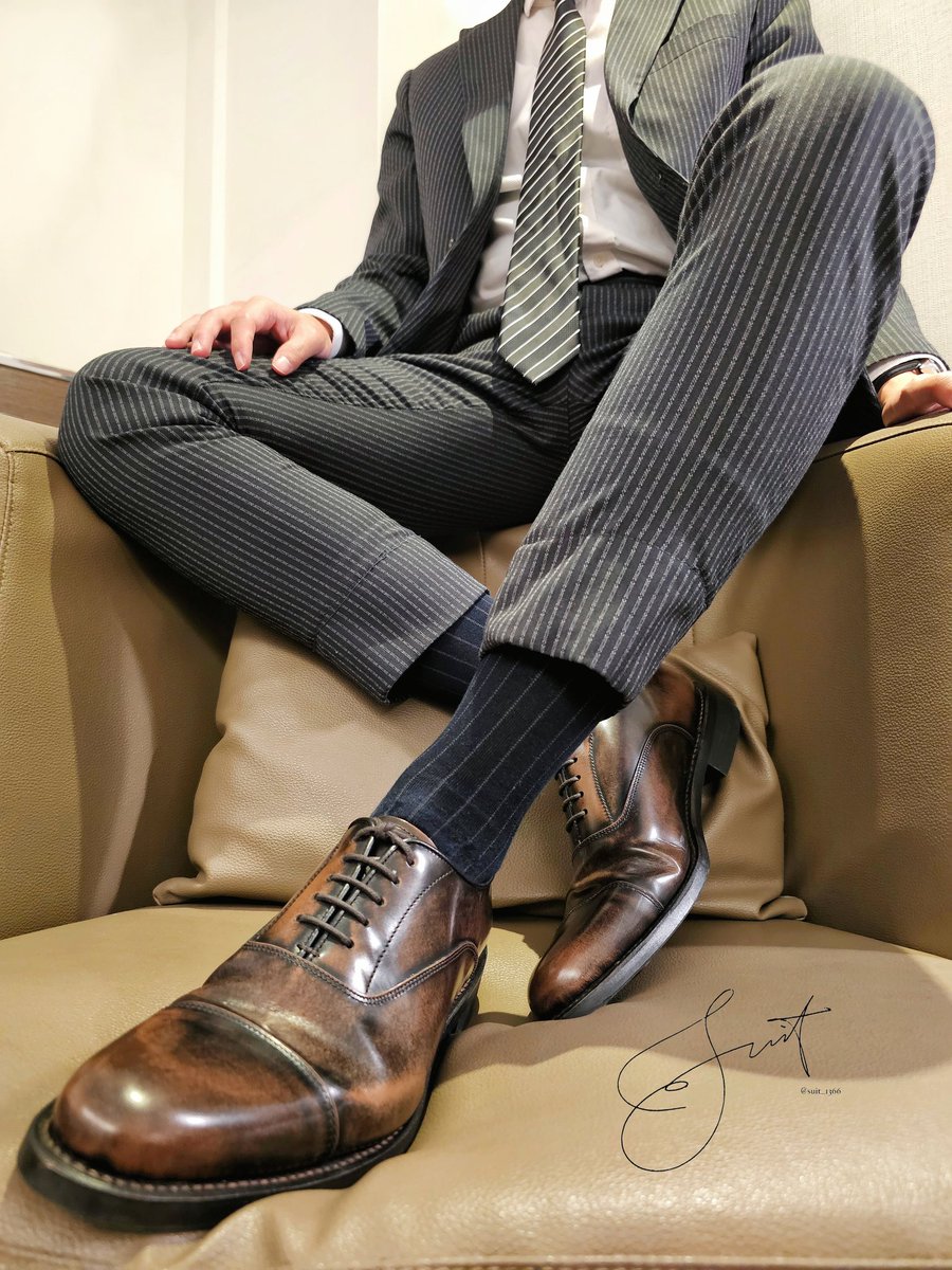 浮個水，我還在 🥵🥵

#suits #master #bdsm #西裝