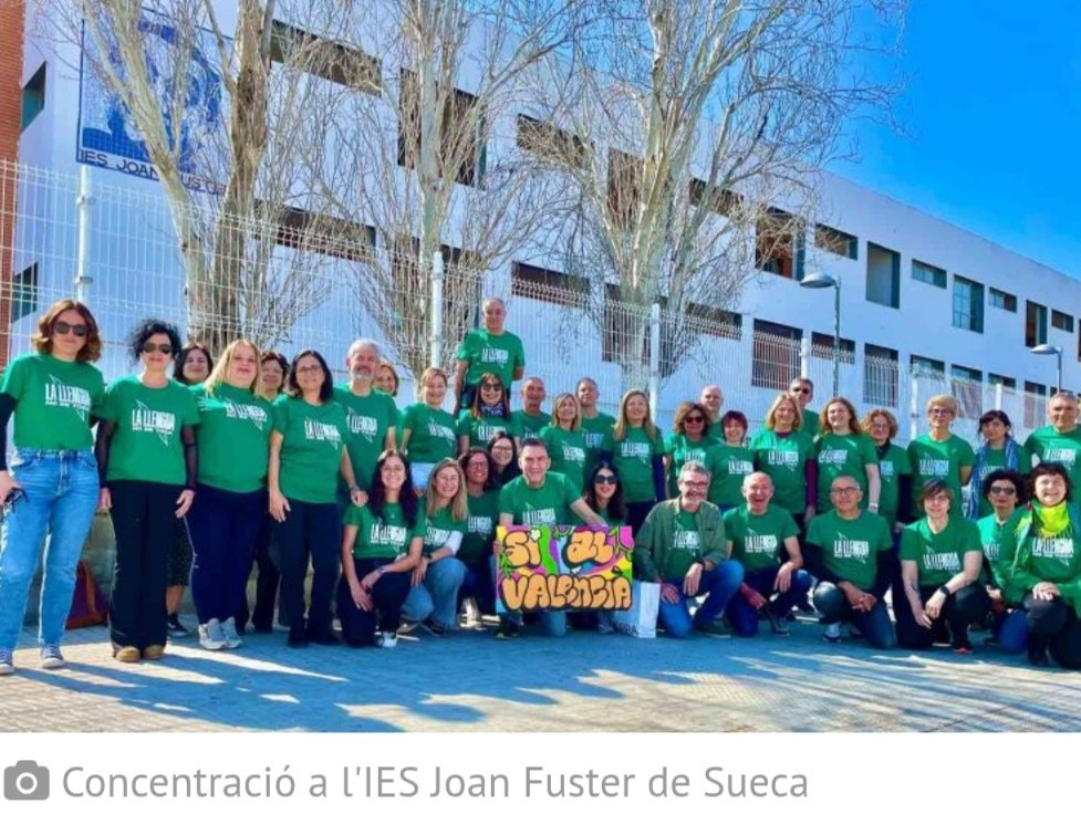 STEPV-Iv (@stepv_iv) on Twitter photo La Conselleria no pensa solucionar la problemàtica de l’alumnat no admès al centre per la llengua.
STEPV s’ha entrevistat amb el Subdirector d’Ordenació per tractar la problemàtica d’aquest alumnat.
stepv.intersindical.org/noticies/artic…
#DerogacióDeLaLlei
<a href="/IntersindicalV/">Intersindical_Valen</a>
<a href="/GVAeducacio/">GVA Educació</a> La Conselleria no pensa solucionar la problemàtica de l’alumnat no admès al centre per la llengua.
STEPV s’ha entrevistat amb el Subdirector d’Ordenació per tractar la problemàtica d’aquest alumnat.
stepv.intersindical.org/noticies/artic…
#DerogacióDeLaLlei
<a href="/IntersindicalV/">Intersindical_Valen</a>
<a href="/GVAeducacio/">GVA Educació</a>