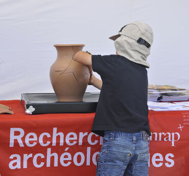 [🤩A voir/à faire ce week-end] Le #château d'Ardelay accueille les #JEArcheo ! Les archéologues de l'<a href="/Inrap/">Inrap</a> seront présents pour une conférence  ce soir et pour un atelier familial demain après-midi.  Venez nombreux !
👉journees-archeologie.eu/c-2025/Program…