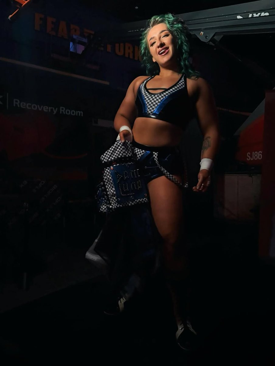 Lydia Kesh tweet media