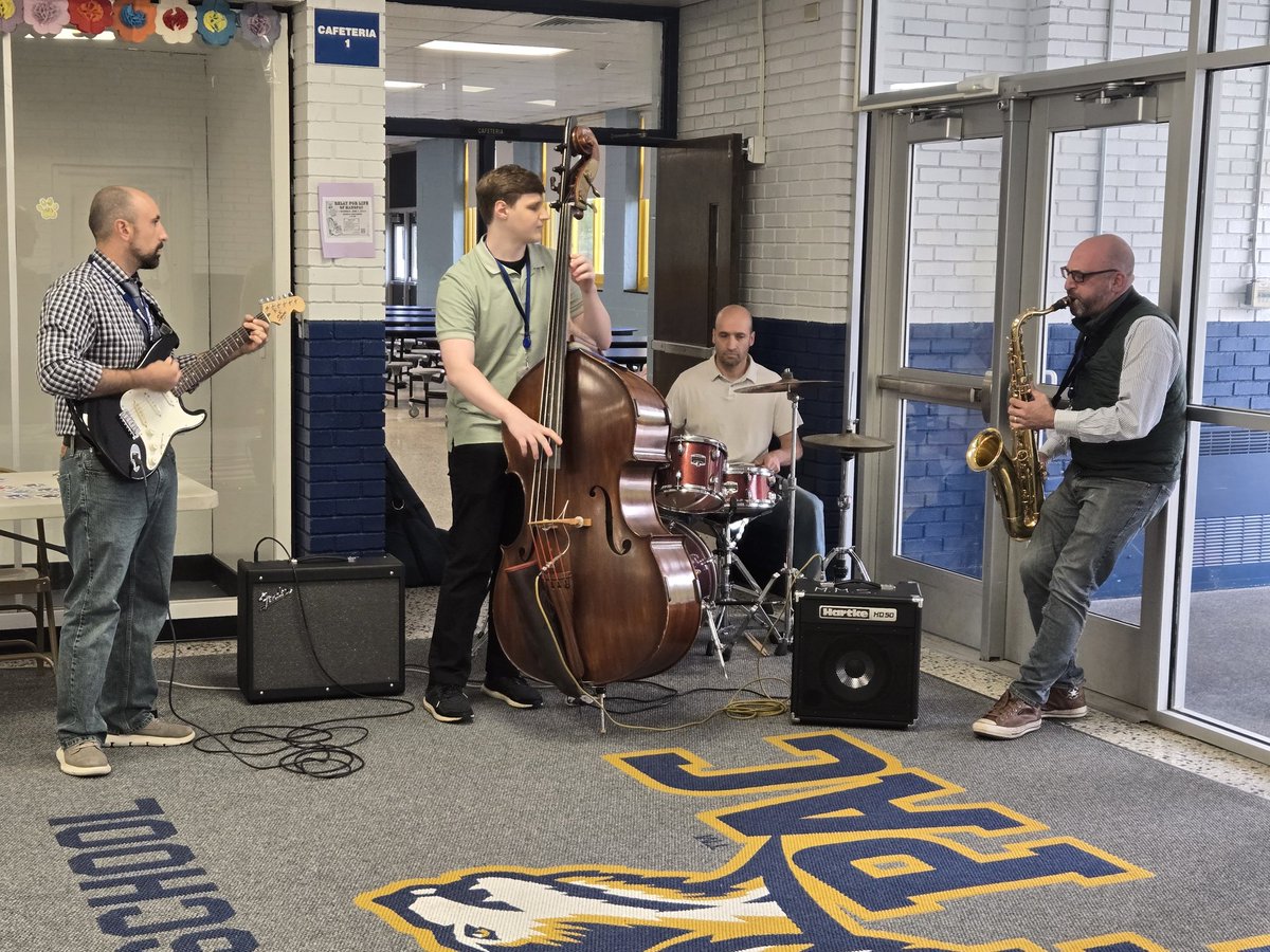 MMS Chorus (@mms_chorus) on Twitter photo Great way to start the last full day of school for the kids! Some <a href="/MMS_PACPride/">Mahopac Middle School</a> staff rocking out to greet the students as they get off the bus 🎶 <a href="/MahopacSchools/">Mahopac Schools</a> Great way to start the last full day of school for the kids! Some <a href="/MMS_PACPride/">Mahopac Middle School</a> staff rocking out to greet the students as they get off the bus 🎶 <a href="/MahopacSchools/">Mahopac Schools</a>