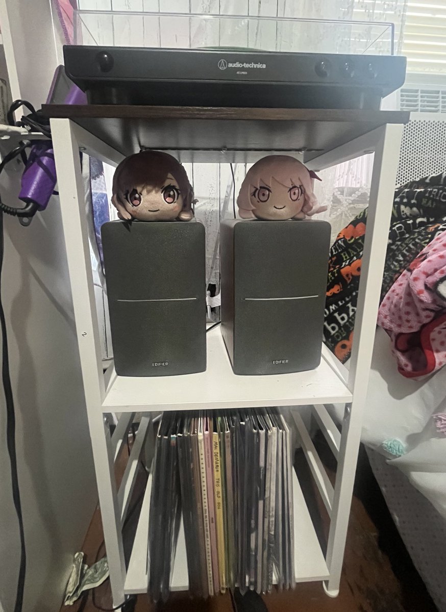 enaemonmon's tweet image. mizuena on da speakers