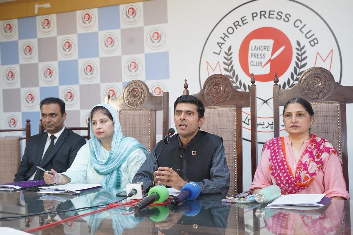 Iftikhar Mubarik (@iftikharmubarik) on Twitter photo Called for consistent policy action, including child-centred social protection programs, enforcement of child protection laws, community mobilization for local action, and stronger, unified vigilance systems at district and provincial levels. #EndChildLabour <a href="/MaryamNSharif/">Maryam Nawaz Sharif</a> Called for consistent policy action, including child-centred social protection programs, enforcement of child protection laws, community mobilization for local action, and stronger, unified vigilance systems at district and provincial levels. #EndChildLabour <a href="/MaryamNSharif/">Maryam Nawaz Sharif</a>