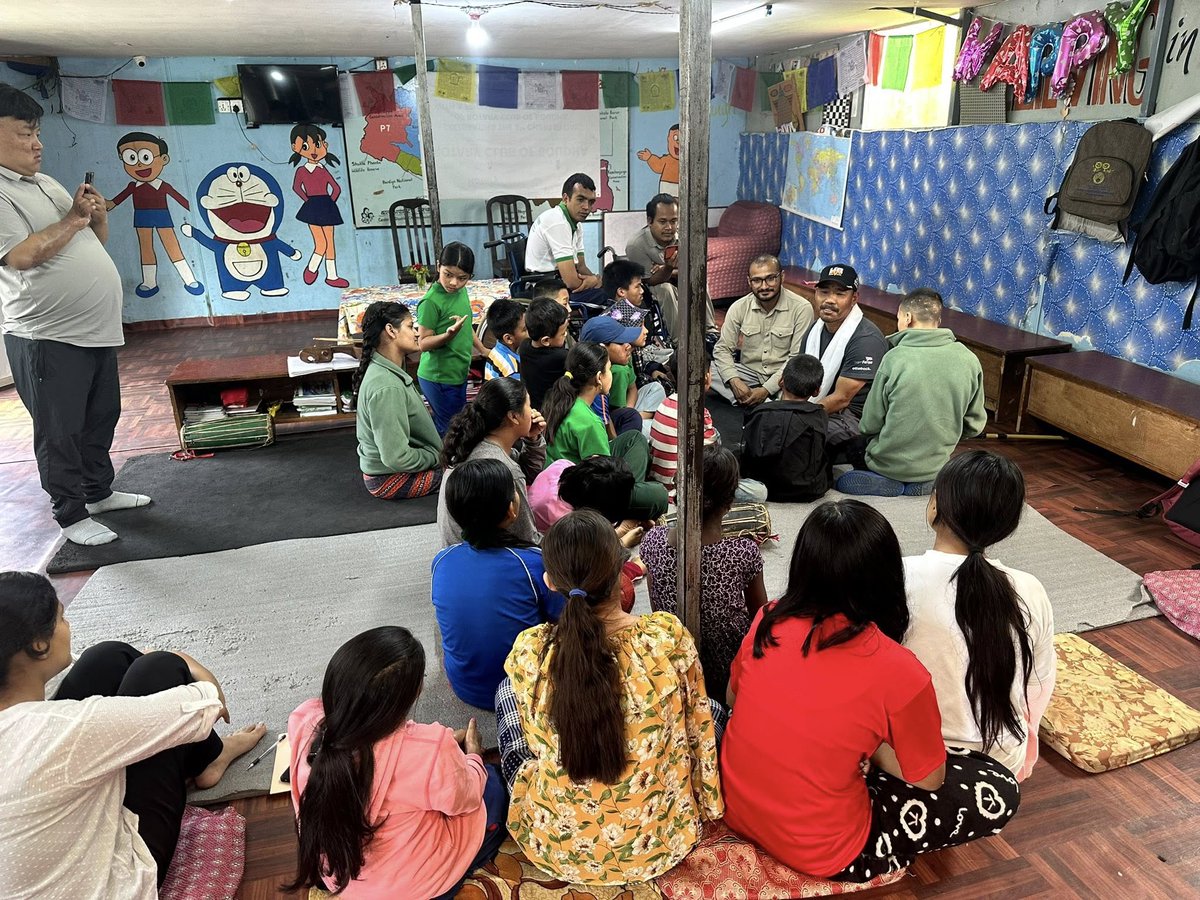 Last month, we had the privilege of hearing the incredible story of Hari Budha Magar – the first double above-knee amputee to summit Everest!  His journey is a powerful reminder that no obstacle is too great.

haribudhamagar.com/?fbclid=IwY2xj… 
#Inspiration #Resilience
