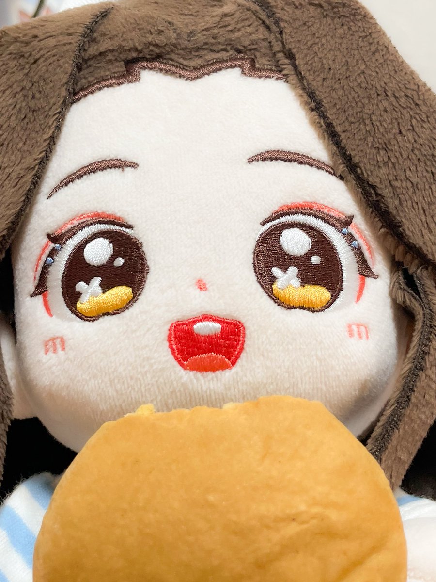 ( ⁼̴̶̤̀༥⁼̴̶̤́ )ŧ‹"ŧ‹"……おいしい！！