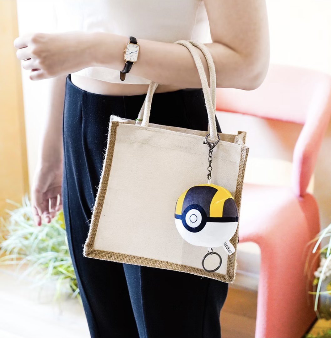 レア 未使用 タグ付 pokemon center 2012 メイ キーホルダー レア 未使用 タグ付 pokemon center 2012 メイ キーホルダー