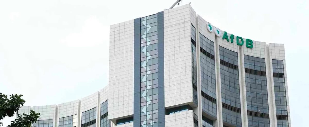 African Development Bank Group (@afdb_group) on Twitter photo #PoweringAfrica: The <a href="/AfDB_Group/">African Development Bank Group</a> to provide $184.1 million to support the development of the Obelisk 1-gigawatt solar photovoltaic project and 200MWh battery energy storage system in #Egypt, which will be Africa’s largest solar power plant.
➡️bit.ly/45PuJbx #PoweringAfrica: The <a href="/AfDB_Group/">African Development Bank Group</a> to provide $184.1 million to support the development of the Obelisk 1-gigawatt solar photovoltaic project and 200MWh battery energy storage system in #Egypt, which will be Africa’s largest solar power plant.
➡️bit.ly/45PuJbx