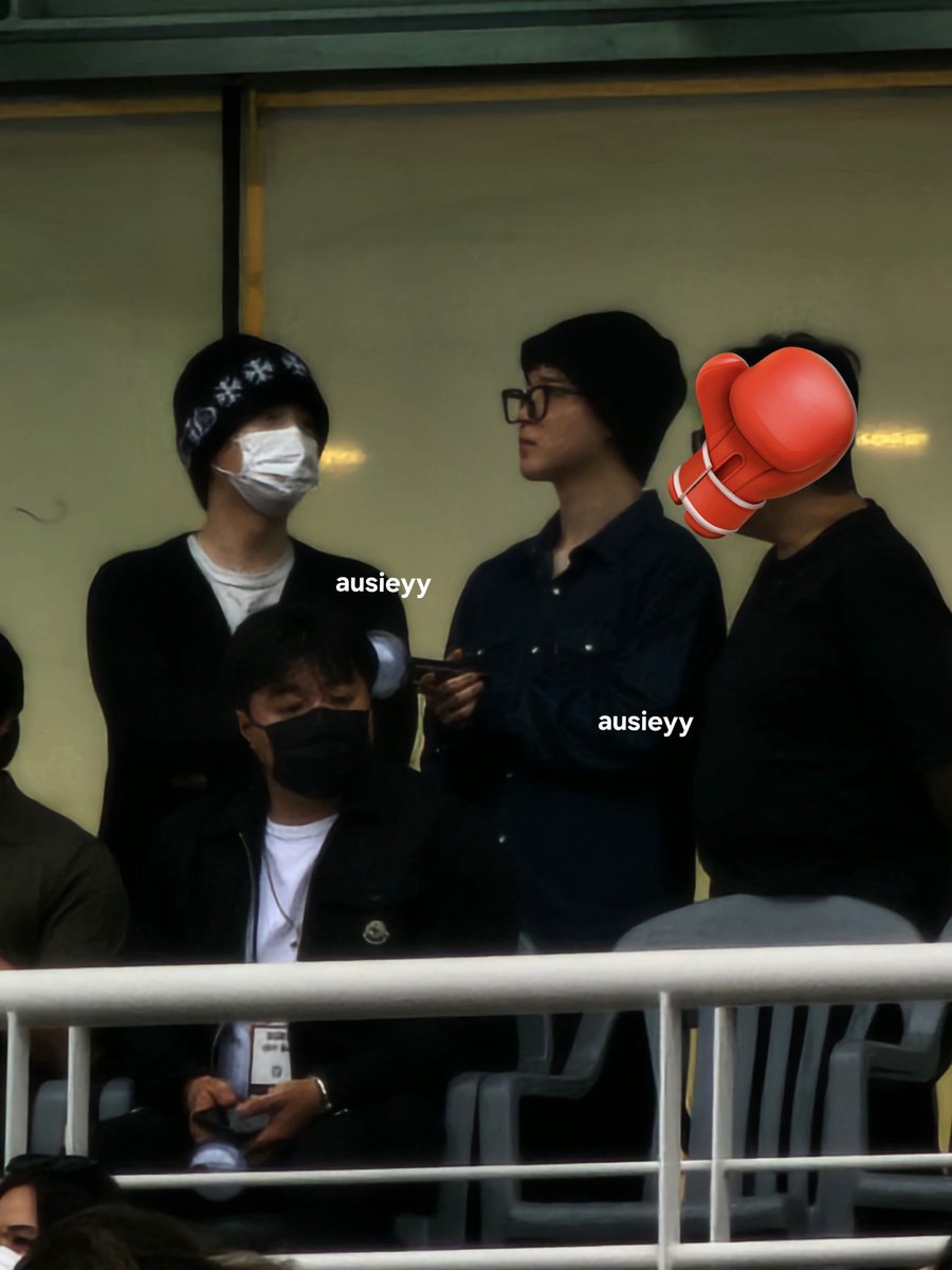 tae_dolliesh's tweet image. namjin , yoonmin , taekook ortu kalian yang mana guys ?? 🙇🏻‍♀️