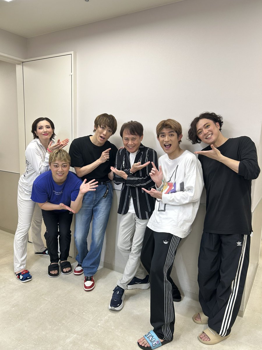 本日FROG and TOADを観劇しました！
素敵な作品&amp;素敵な出演者たち。心がホッコリしました。みんな大好きだぜ😘