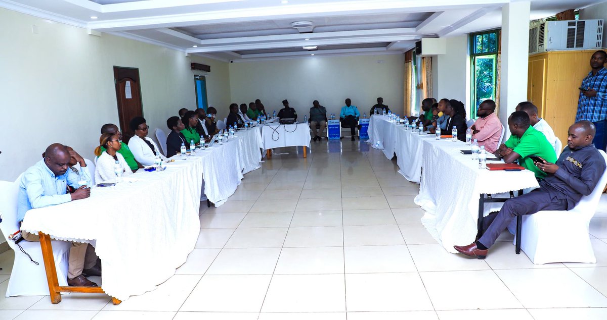 Nyanza District (@nyanzadistrict) on Twitter photo Umuyobozi w'Akarere <a href="/P_Kajyambere/">Kajyambere Patrick</a> yitabiriye umunsi w'umufatanyabikorwa ku nsanganyamatsiko igira iti: "Uruhare ry'abafatanyabikorwa mu iterambere n'imibereho myiza y'abaturage." Ubuyobozi bw'Akarere n'abafatanyabikorwa barareba ibyagezweho bakanafata ingamba z'iterambere. Umuyobozi w'Akarere <a href="/P_Kajyambere/">Kajyambere Patrick</a> yitabiriye umunsi w'umufatanyabikorwa ku nsanganyamatsiko igira iti: "Uruhare ry'abafatanyabikorwa mu iterambere n'imibereho myiza y'abaturage." Ubuyobozi bw'Akarere n'abafatanyabikorwa barareba ibyagezweho bakanafata ingamba z'iterambere.