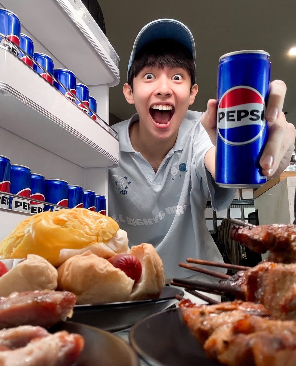 kentin_kindle's tweet photo. Apaka cutie naman ni Kubo at Hirono 😬

Thank you @pepsiphl 💙

#PepsiLamiChallenge https://t.co/tA29lGmaJJ