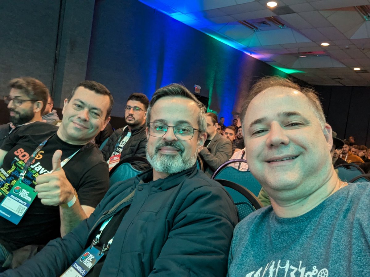 Bruno Souza (@brjavaman) on Twitter photo Last day of <a href="/TheDevConf/">TDC 2024 🚀🤓🥰</a> Florianópolis!
<a href="/yara_tdc/">Yara Mascarenhas</a> is opening the event, and I'm here with the <a href="/Java_Champions/">Java Champions</a> <a href="/elderjava/">Elder Moraes</a> and the <a href="/soujava/">soujava</a> founder <a href="/fabiovelloso/">Fabio Velloso</a> in the first row.
Want to join us? The CFP for São Paulo is open, and has a track fully in English. Last day of <a href="/TheDevConf/">TDC 2024 🚀🤓🥰</a> Florianópolis!
<a href="/yara_tdc/">Yara Mascarenhas</a> is opening the event, and I'm here with the <a href="/Java_Champions/">Java Champions</a> <a href="/elderjava/">Elder Moraes</a> and the <a href="/soujava/">soujava</a> founder <a href="/fabiovelloso/">Fabio Velloso</a> in the first row.
Want to join us? The CFP for São Paulo is open, and has a track fully in English.